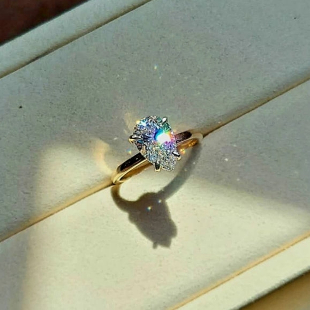 Solid 14k gold 2ct f vs1 lab pear diamond ring with hidden halo lab diamond